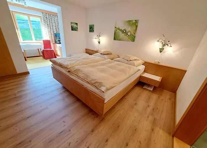 Bed & Breakfast Mallaun 4*